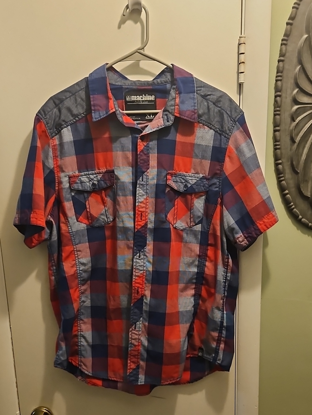 Machine Mens XL Button Down Shirt